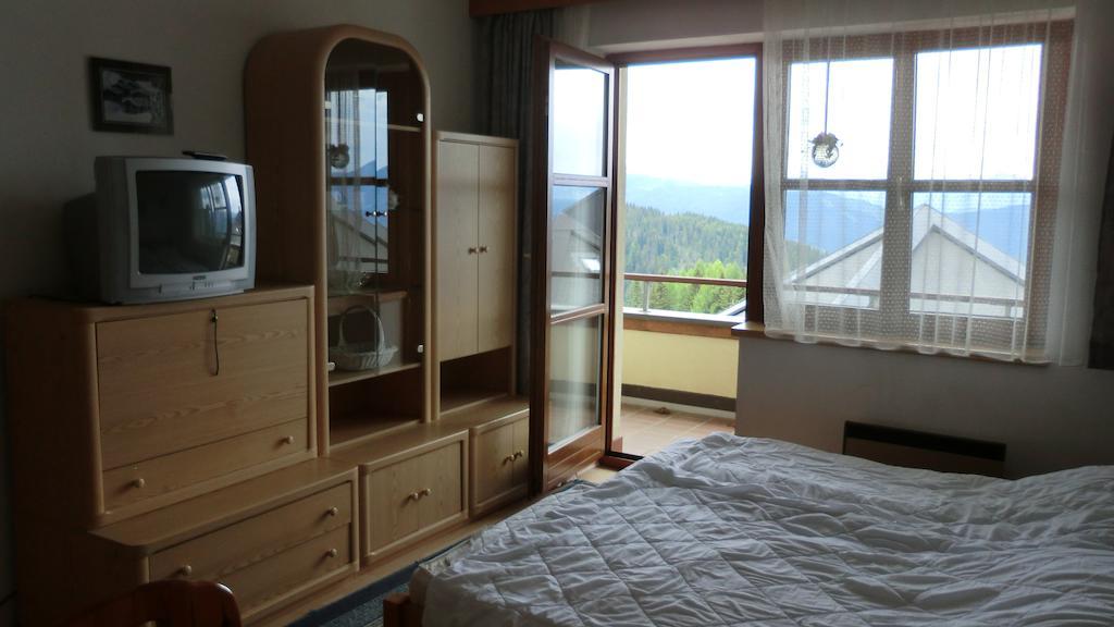 Apartment Margret Im Haus Sonnleitn Sonnenalpe Nassfeld Oda fotoğraf