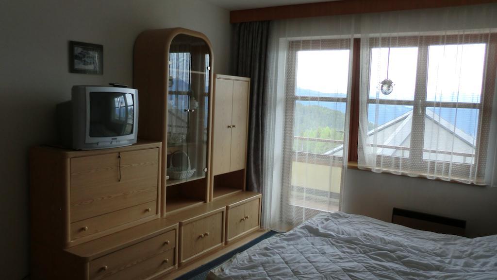 Apartment Margret Im Haus Sonnleitn Sonnenalpe Nassfeld Oda fotoğraf
