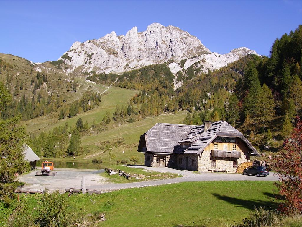 Apartment Margret Im Haus Sonnleitn Sonnenalpe Nassfeld Oda fotoğraf