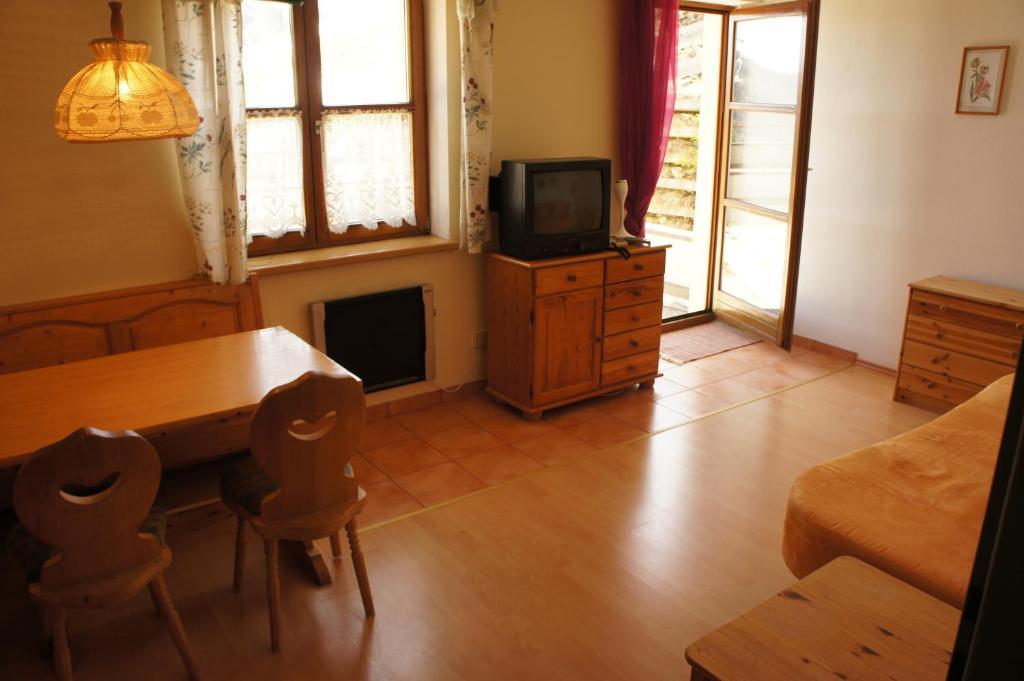 Apartment Margret Im Haus Sonnleitn Sonnenalpe Nassfeld Oda fotoğraf